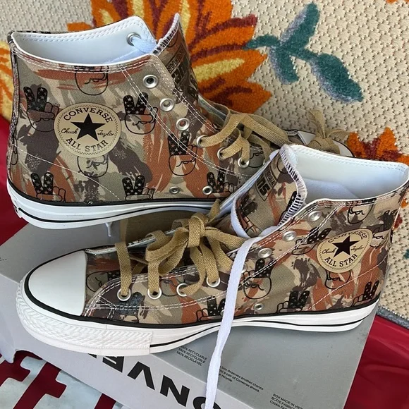 Converse A02414C
CTAS PRO HI
HAMADAN/PINECONE BROWN/BLACK
Men’s sneakers - Picture 11 of 16